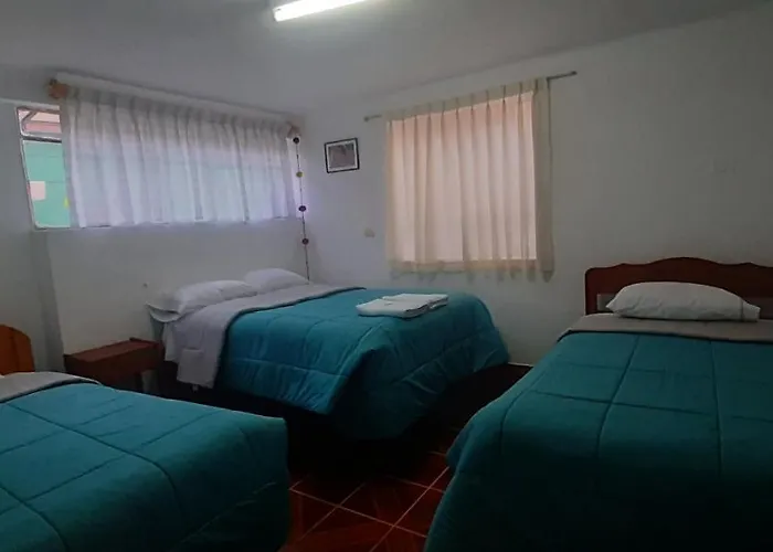 Vista Hotel *